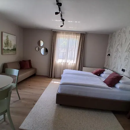 Thuenauer Hotel