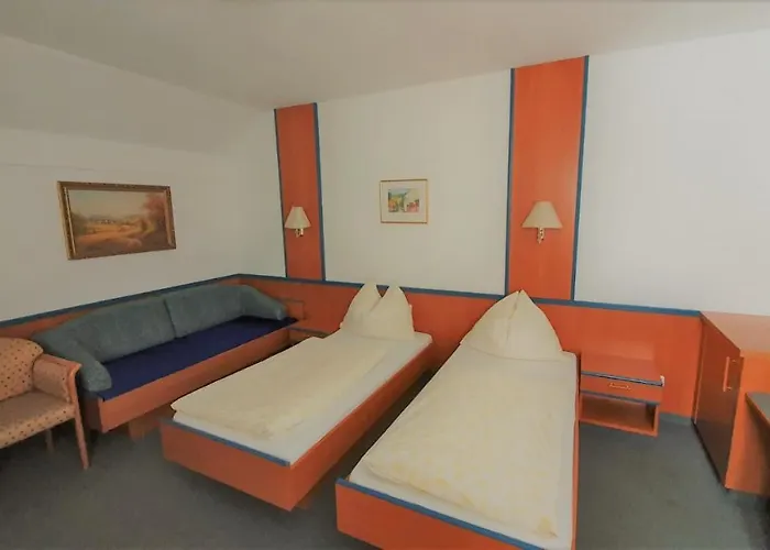 Hotel Thuenauer Offenhausen