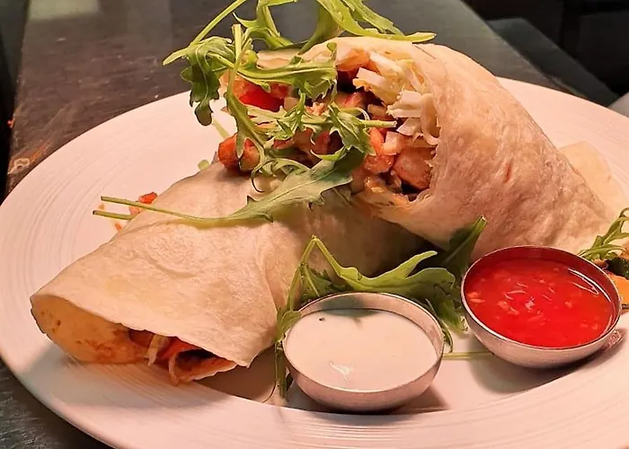 Отель Thuenauer Offenhausen